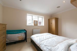 Bedroom- click for photo gallery